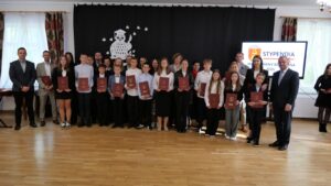 Miniaturka artykułu 12 wręczenie stypendiów Wójta Gminy Korzenna